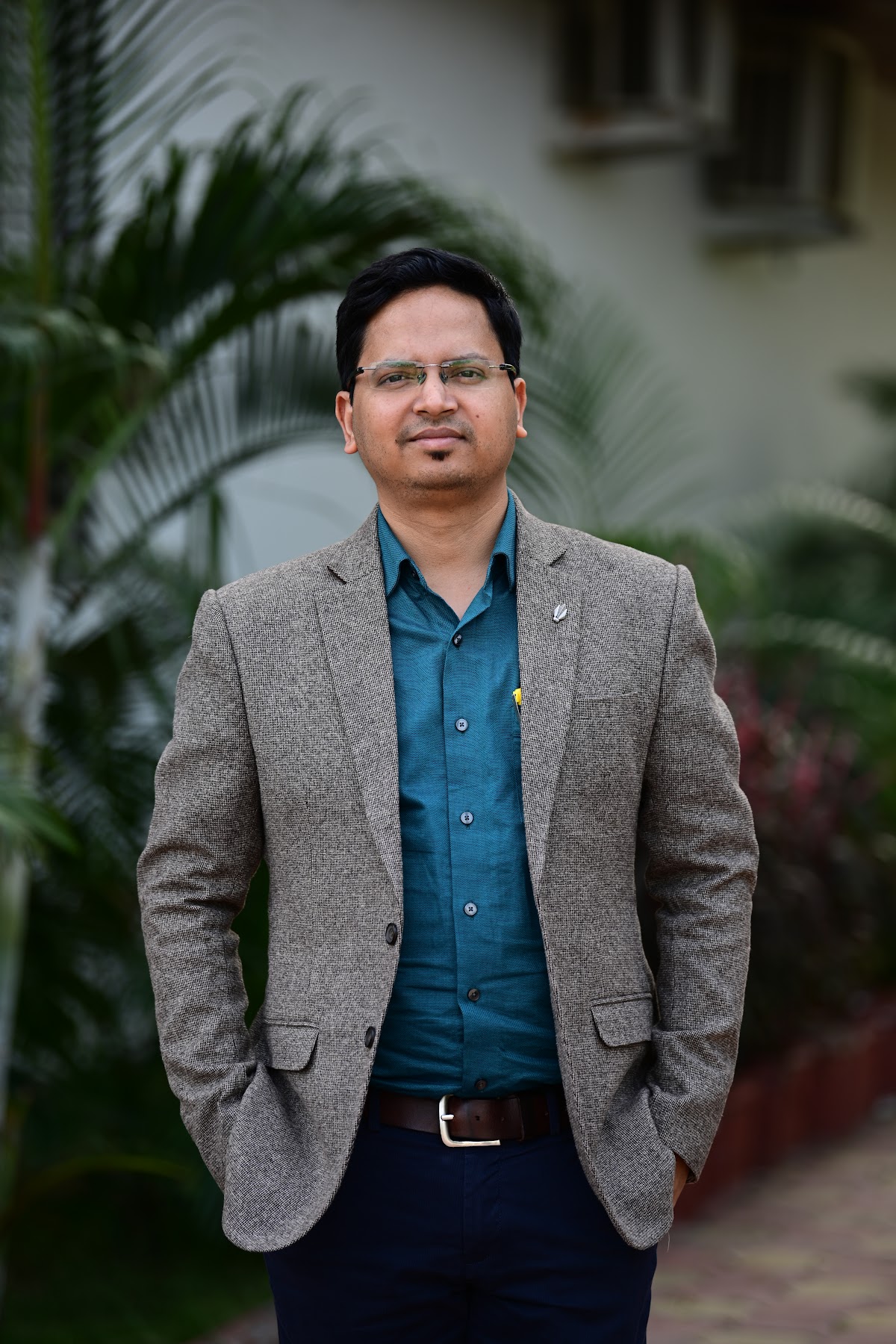 Photo of Dr. Manu Chaudhary